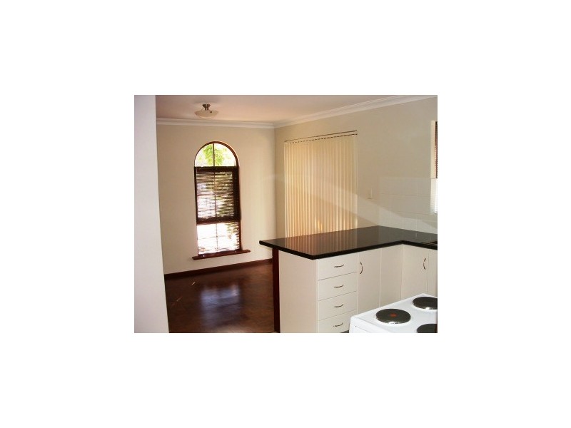 74 Lymburner Drive, Hillarys WA 6025