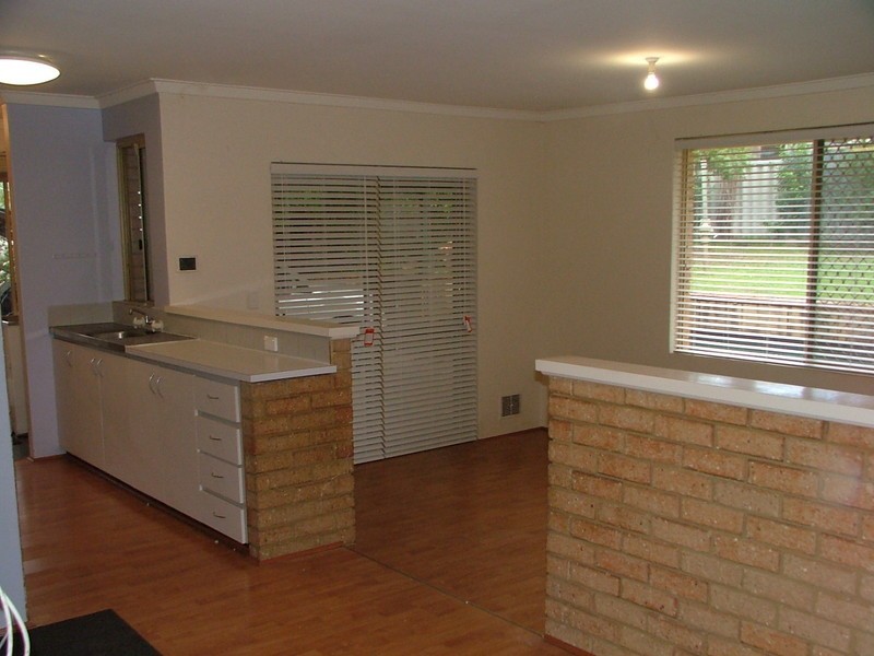 4 Fairlawn Gardens, Heathridge WA 6027