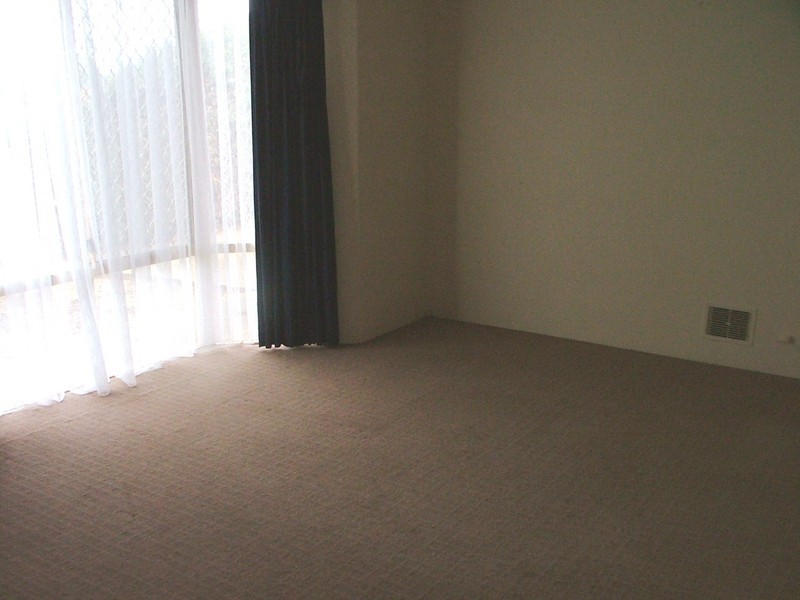 4 Fairlawn Gardens, Heathridge WA 6027