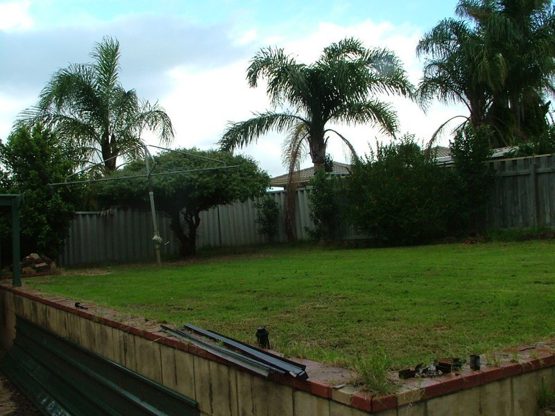 4 Fairlawn Gardens, Heathridge WA 6027