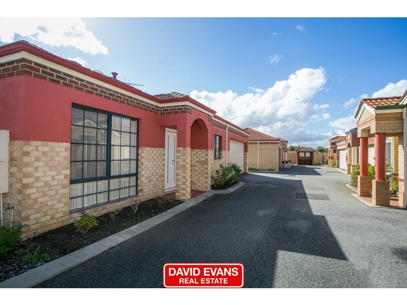 12/9 St Marks Drive, Hillarys WA 6025