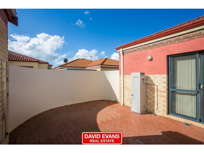 12/9 St Marks Drive, Hillarys WA 6025