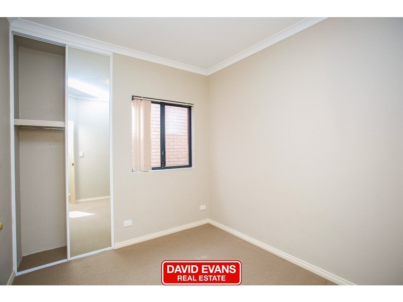 12/9 St Marks Drive, Hillarys WA 6025