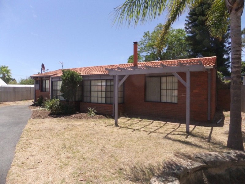 32 Dallas Crescent, Wanneroo WA 6065