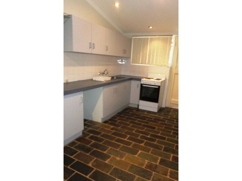 32 Dallas Crescent, Wanneroo WA 6065