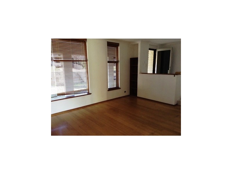 14 Dromana Place, Craigie WA 6025