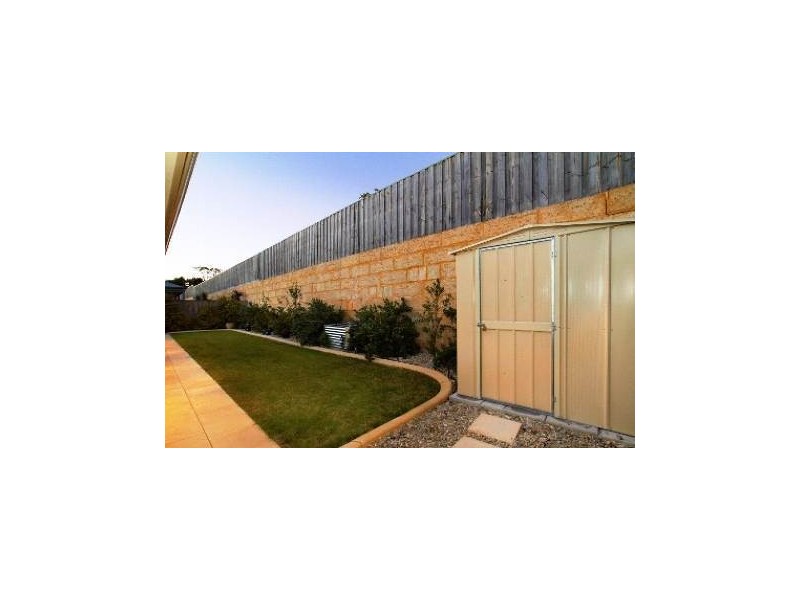 72 Beachside Parade, Yanchep WA 6035