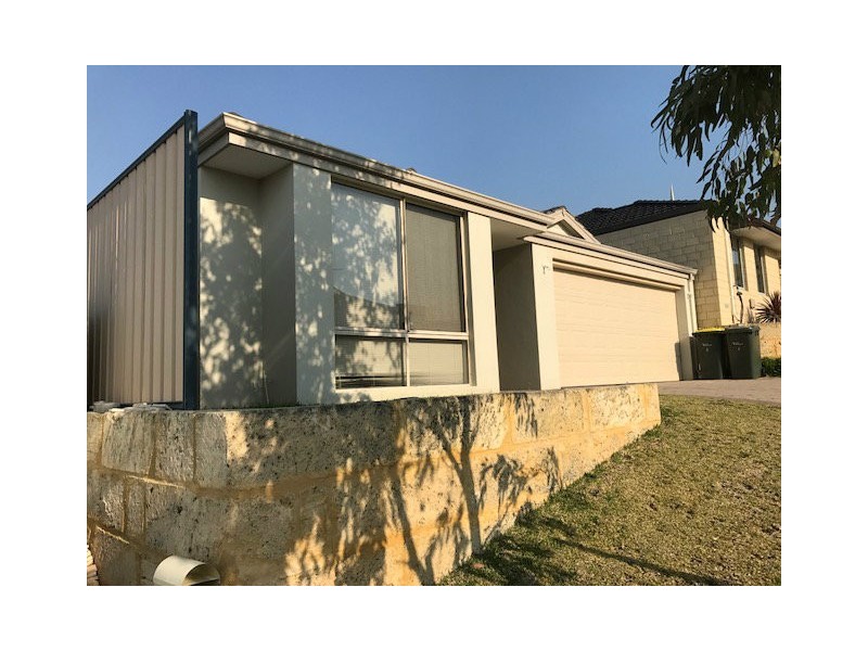 8 Melbourne Loop, Clarkson WA 6030