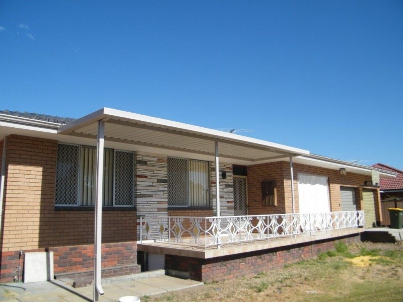 15 Carisbrook Loop, Hocking WA 6065