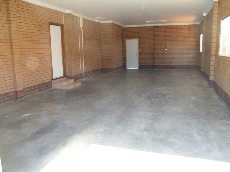 15 Carisbrook Loop, Hocking WA 6065