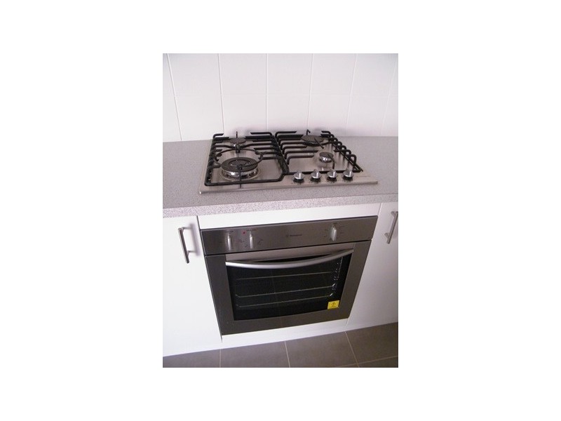 9 Peebles Cross, Sinagra WA 6065