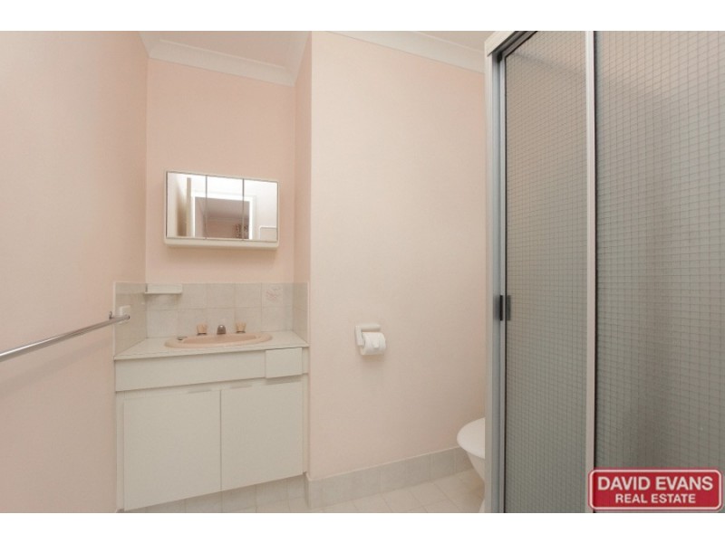 8 Macquarie Avenue, Padbury WA 6025