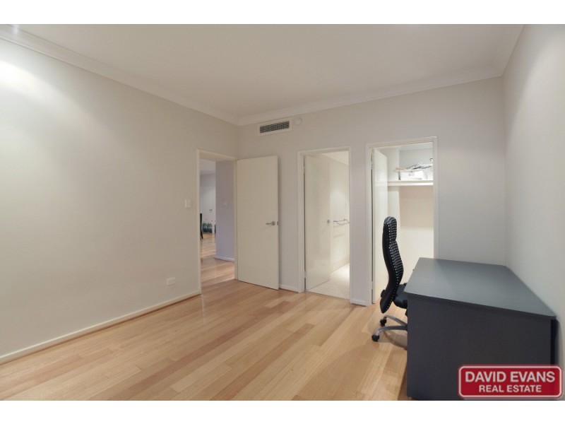 12/118 Royal Street, East Perth WA 6004