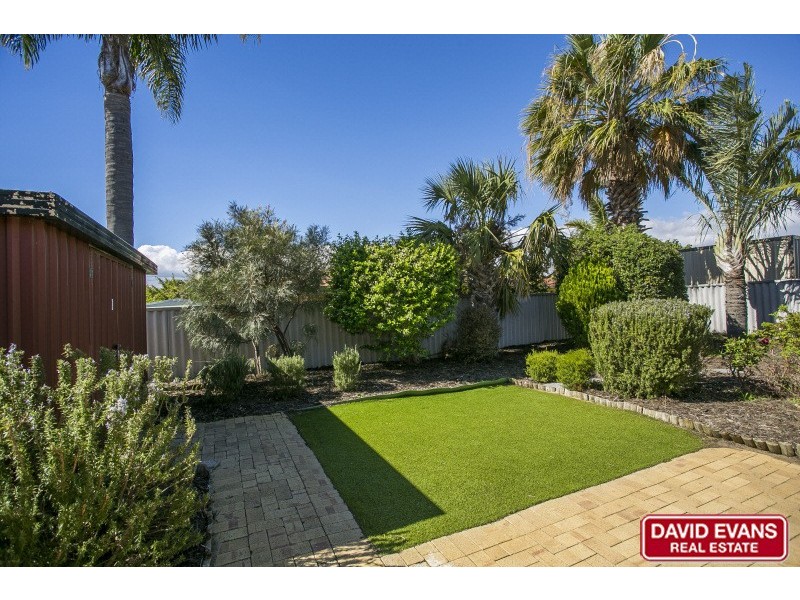 65 Chichester Drive, Woodvale WA 6026