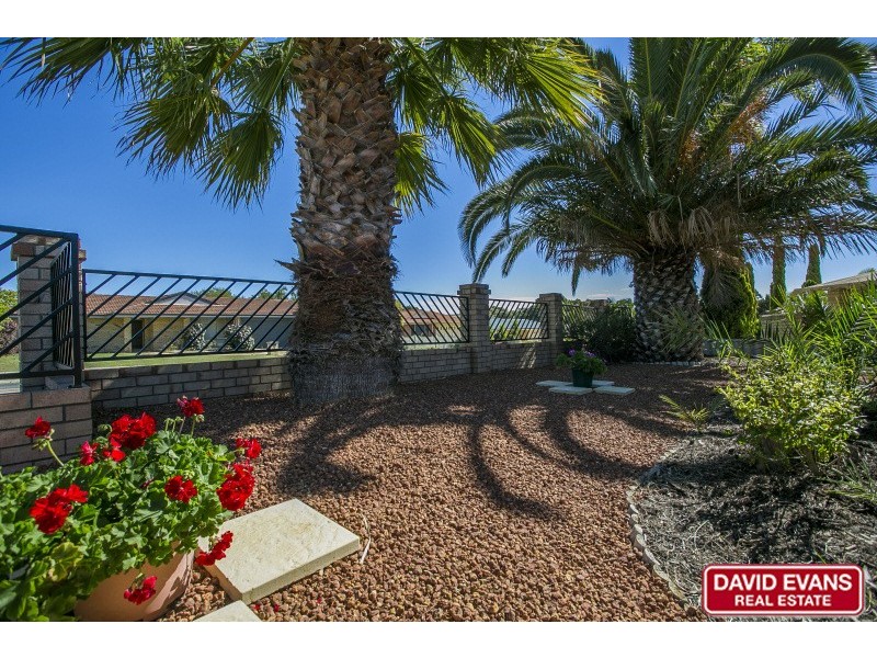 65 Chichester Drive, Woodvale WA 6026