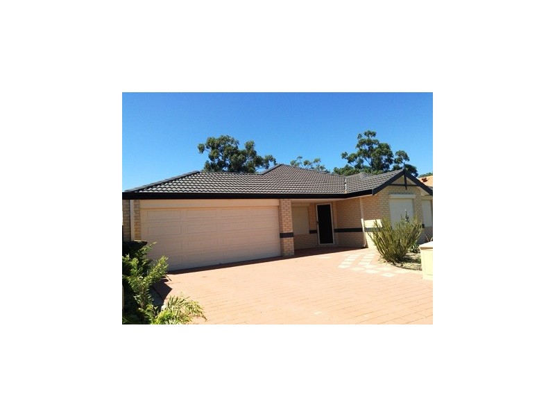 25 Vancouver Parade, Wanneroo WA 6065