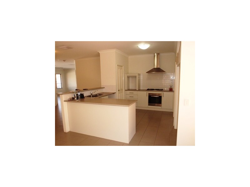 7 Demesne Circuit, Aveley WA 6069