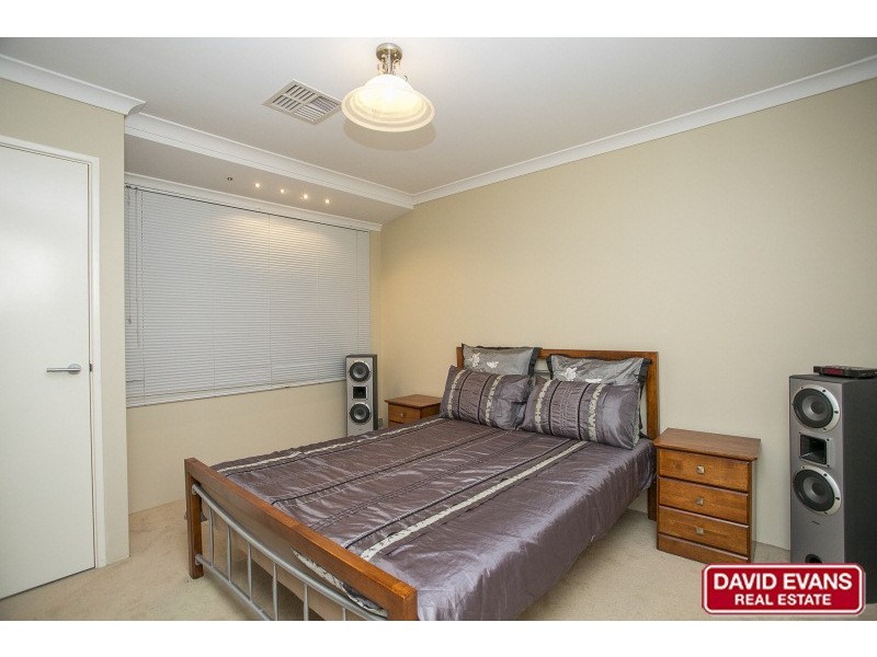 18 Scarfo Approach, Tapping WA 6065