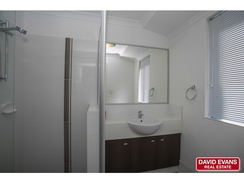 23 Cabernet Loop, Pearsall WA 6065