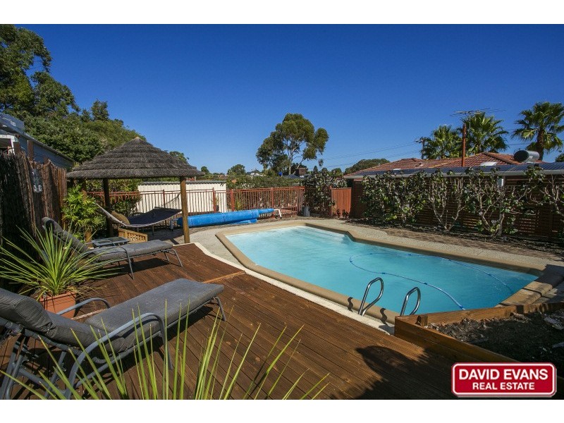 6 Gregory Avenue, Padbury WA 6025