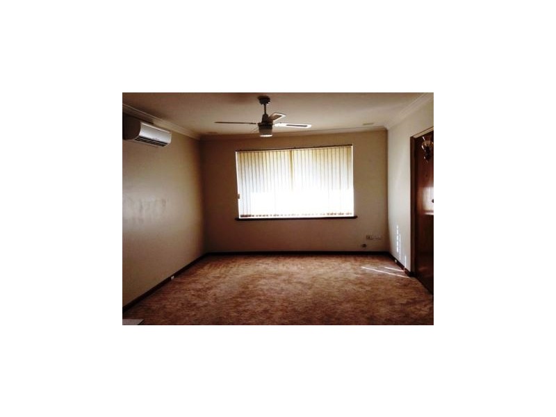 4A Sinagra Street, Wanneroo WA 6065