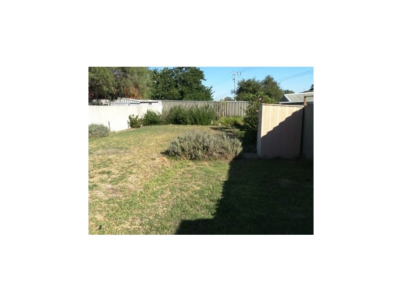 4A Sinagra Street, Wanneroo WA 6065