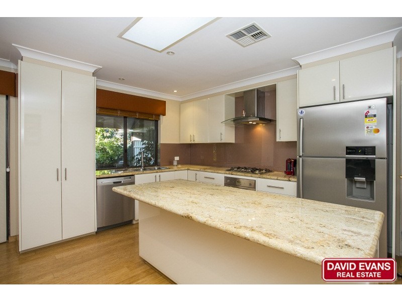 4 Clay Place, Padbury WA 6025