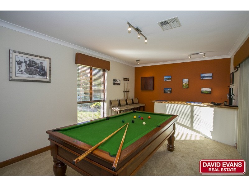 4 Clay Place, Padbury WA 6025