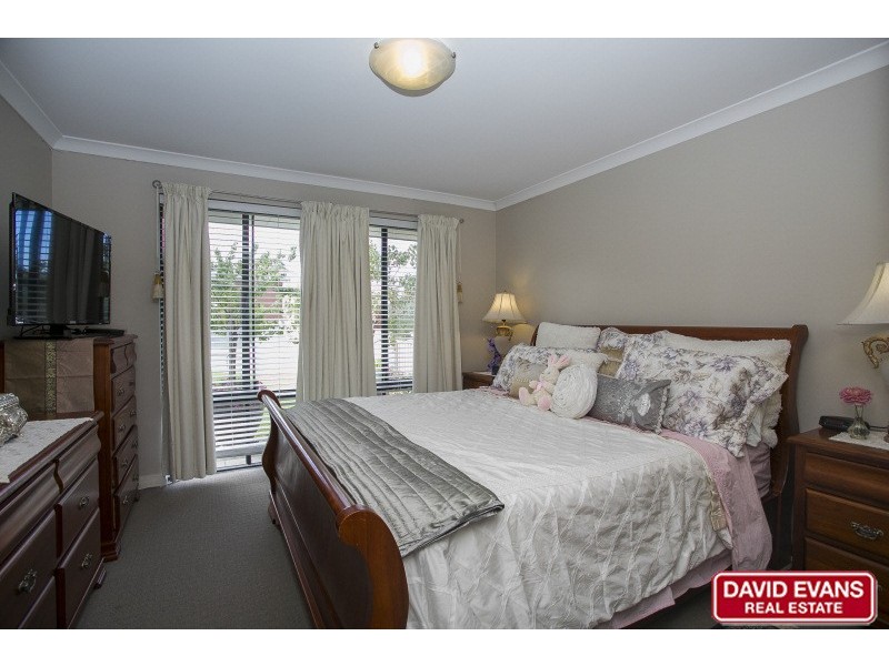 3 Verdello Way, Pearsall WA 6065