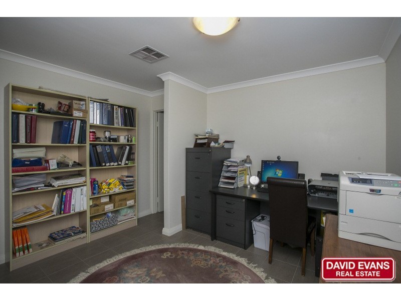 3 Verdello Way, Pearsall WA 6065