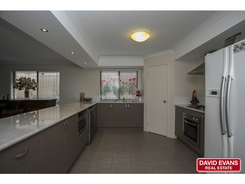 3 Verdello Way, Pearsall WA 6065