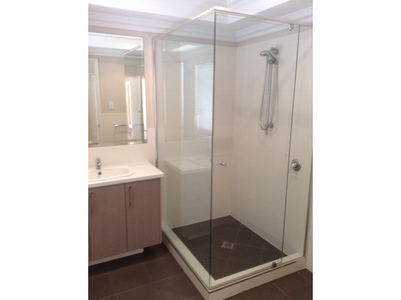 17 Chalkwell Bend, Landsdale WA 6065