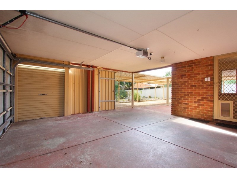 6 Aqua Court, Banksia Grove WA 6031