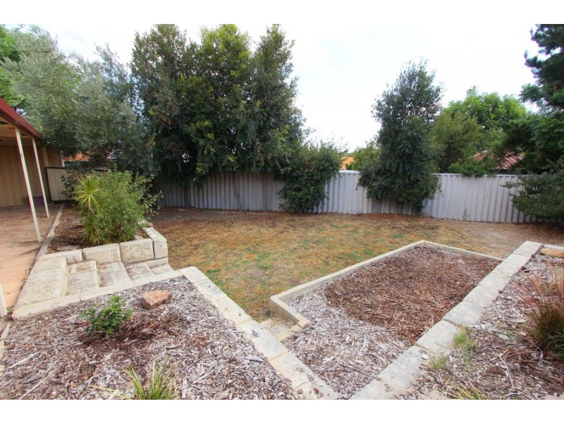 6 Aqua Court, Banksia Grove WA 6031