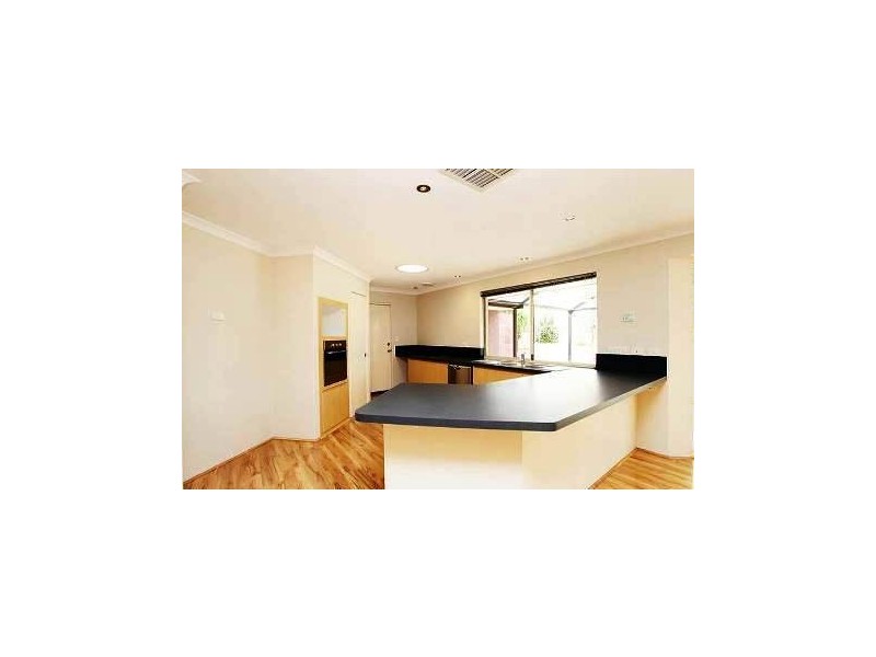 27 Salmond Turn, Wanneroo WA 6065