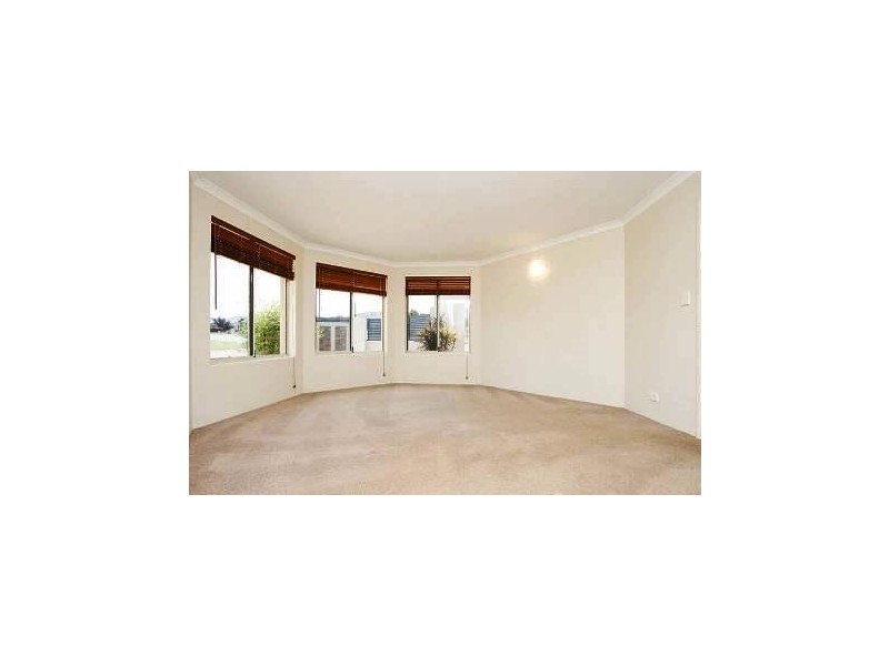27 Salmond Turn, Wanneroo WA 6065