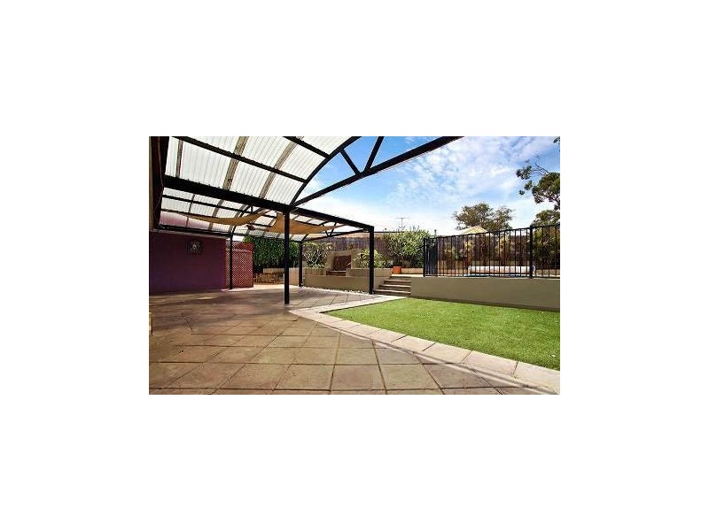 27 Salmond Turn, Wanneroo WA 6065