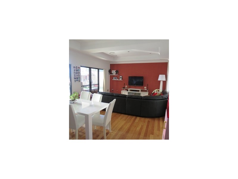 77 Kentucky Boulevard, Hocking WA 6065