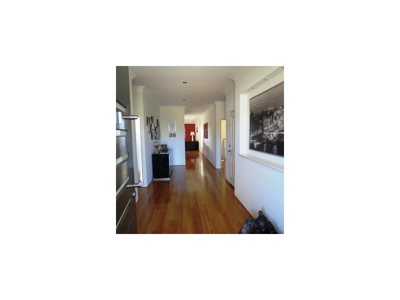 77 Kentucky Boulevard, Hocking WA 6065