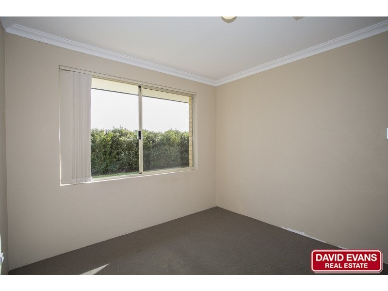 5 Rivonia Brace, Madeley WA 6065