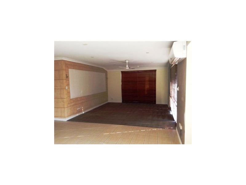 26 Amos Road, Wanneroo WA 6065