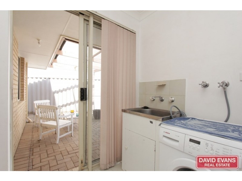 7/171 Goollelal Drive, Kingsley WA 6026