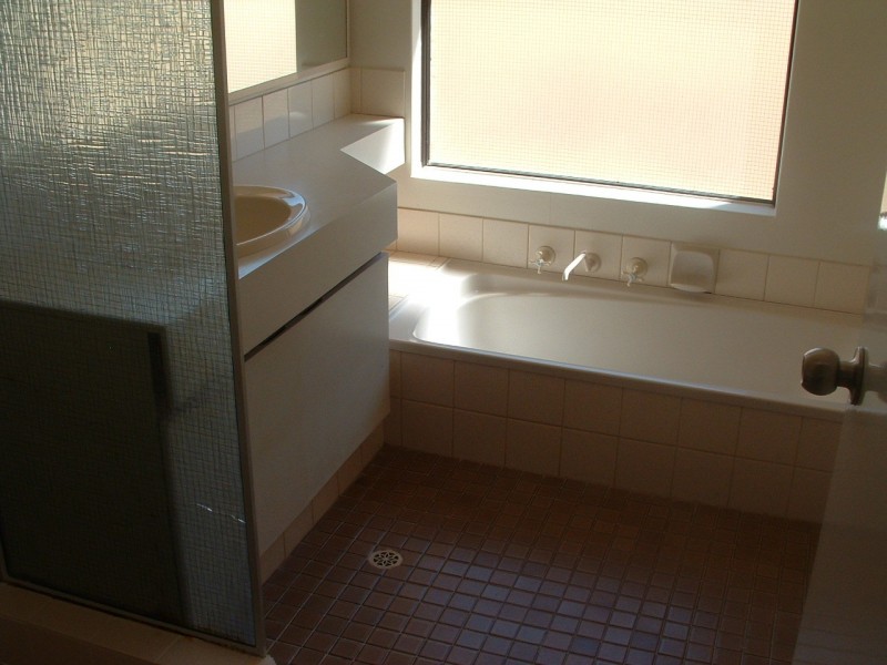 28 Azelia Street, Alexander Heights WA 6064