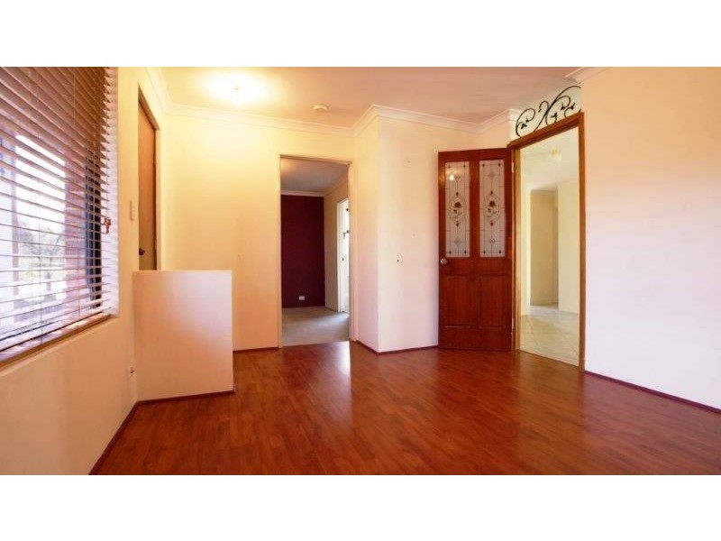 1 Shelter Cove, Banksia Grove WA 6031