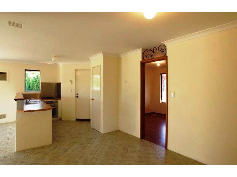 1 Shelter Cove, Banksia Grove WA 6031