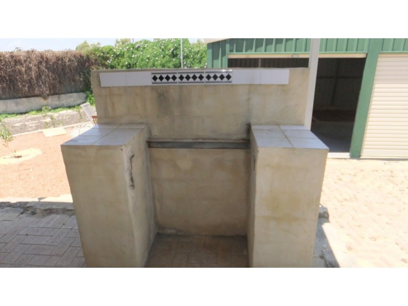 1 Shelter Cove, Banksia Grove WA 6031