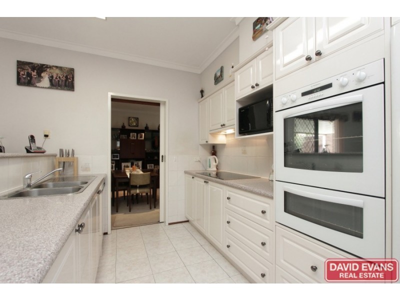 18 Cobradah Way, Kingsley WA 6026