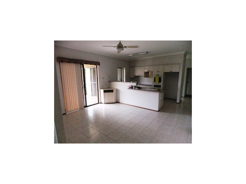 18 Cobradah Way, Kingsley WA 6026