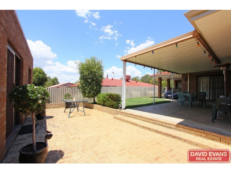 18 Cobradah Way, Kingsley WA 6026