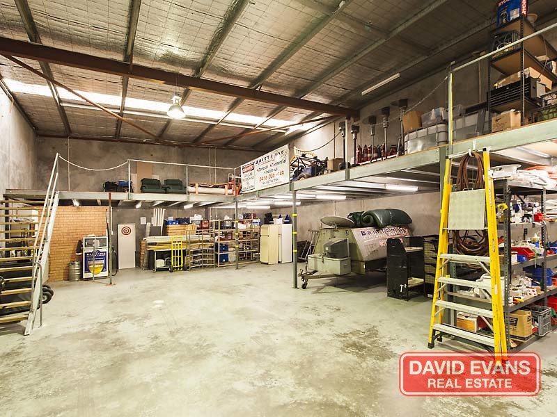 3/5 Rowe Street, Malaga WA 6090